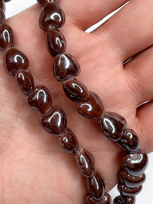 Керамические бусины Сердце, 10/13/15 мм, на нитке 32 см