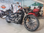 Harley-Davidson BREAKOUT 117 (Vivid Black) с НДС