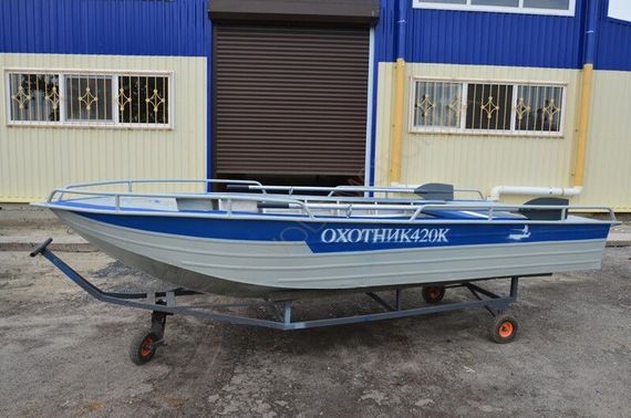 Алюминиевая моторно-гребная лодка Охотник 420К