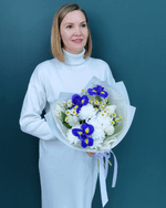 Весенний букет из ирисов и тюльпанов(00457)