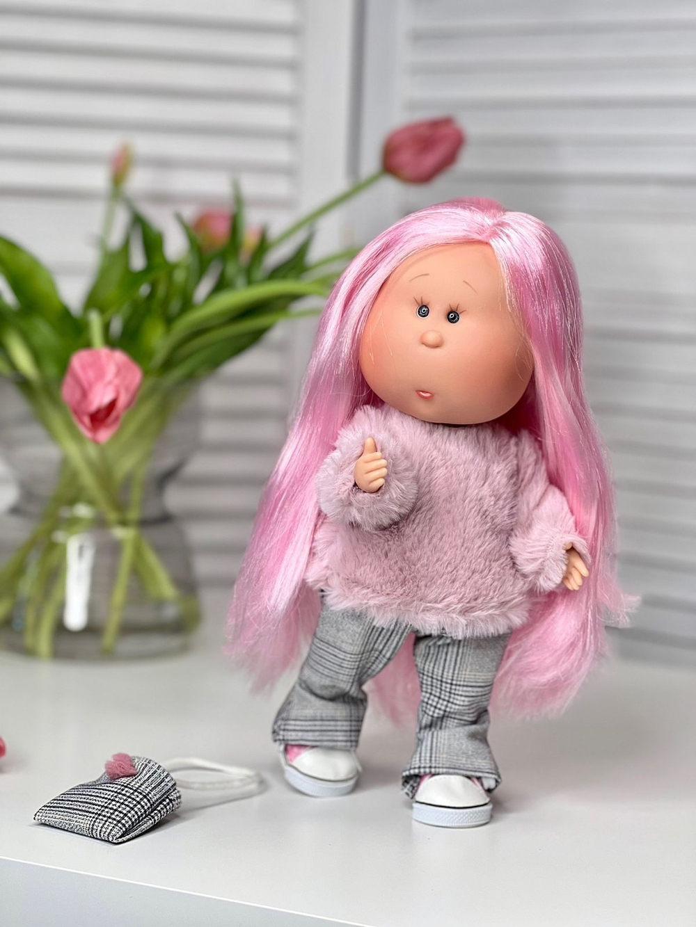 Кукла Nines виниловая 30см MIA (3428K)