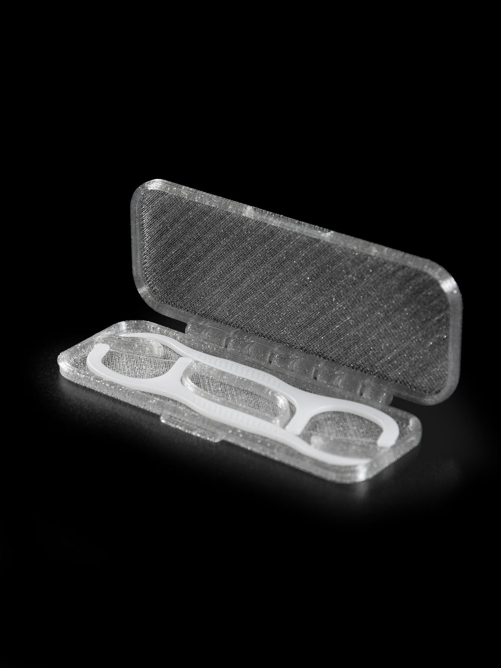 Стоматологический дорожный контейнер для 2-х зубочисток с нитью — флоссеров, белый, полупрозрачный