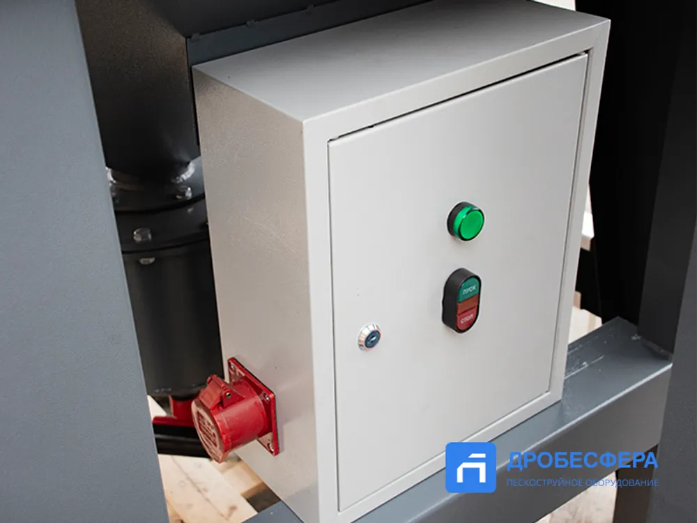 Доступное решение в комплекте: пескоструйная камера + компрессор