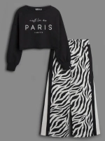 Костюм для девочки на осень