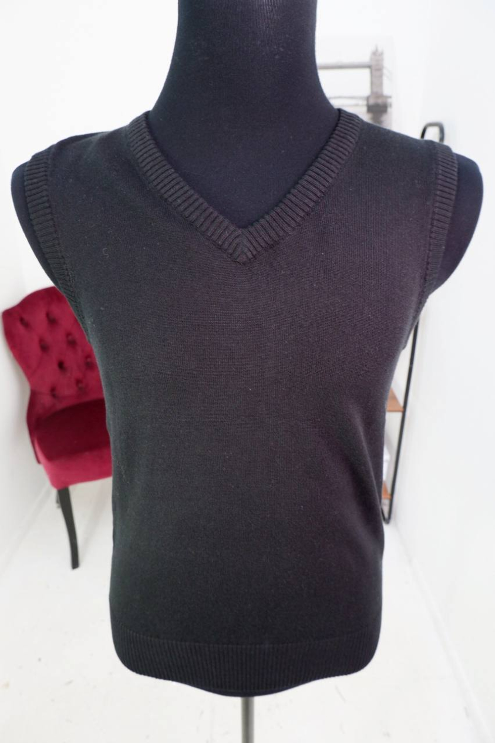 Жилет Brostem для офисных будней, визуально на 42 размер, новая