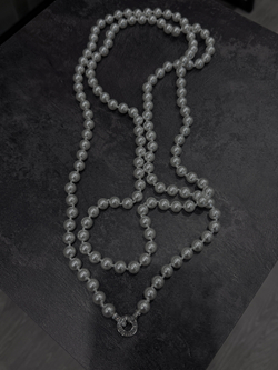Нить 160 см белого жемчуга Swarovski диаметром 1 см с серебряной застежкой из цирконов