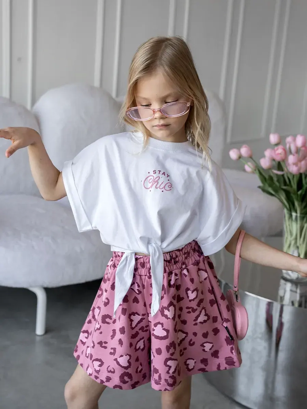 Летний костюм для девочки с шортами