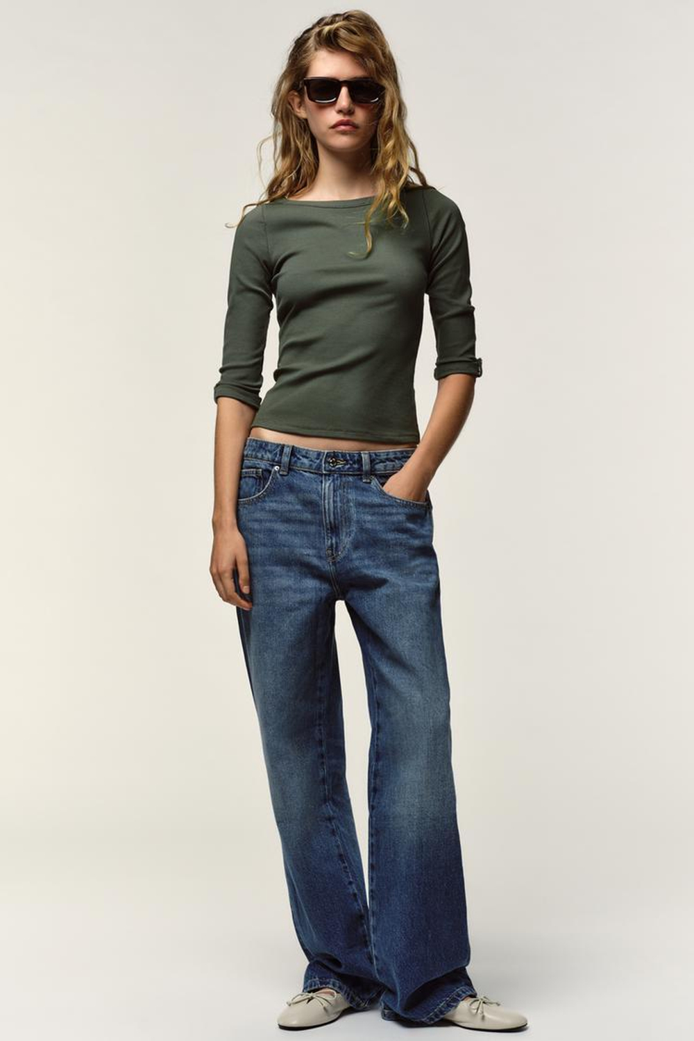 ZARA ФУТБОЛКА В РУБЧИК С ПУГОВИЦАМИ, ХАКИ