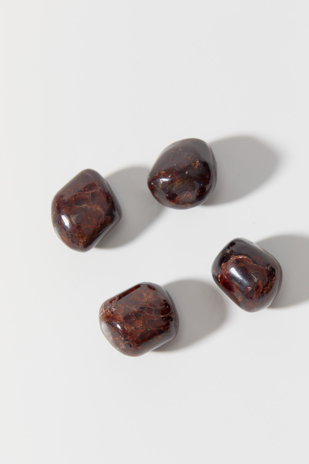 Гранат с астеризмом