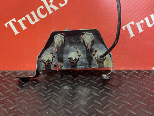 Кронштейн трубок пневматических