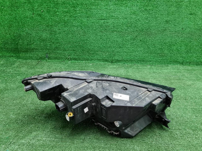 Фара левая Jaguar I-PACE (2018-н.в.) LED