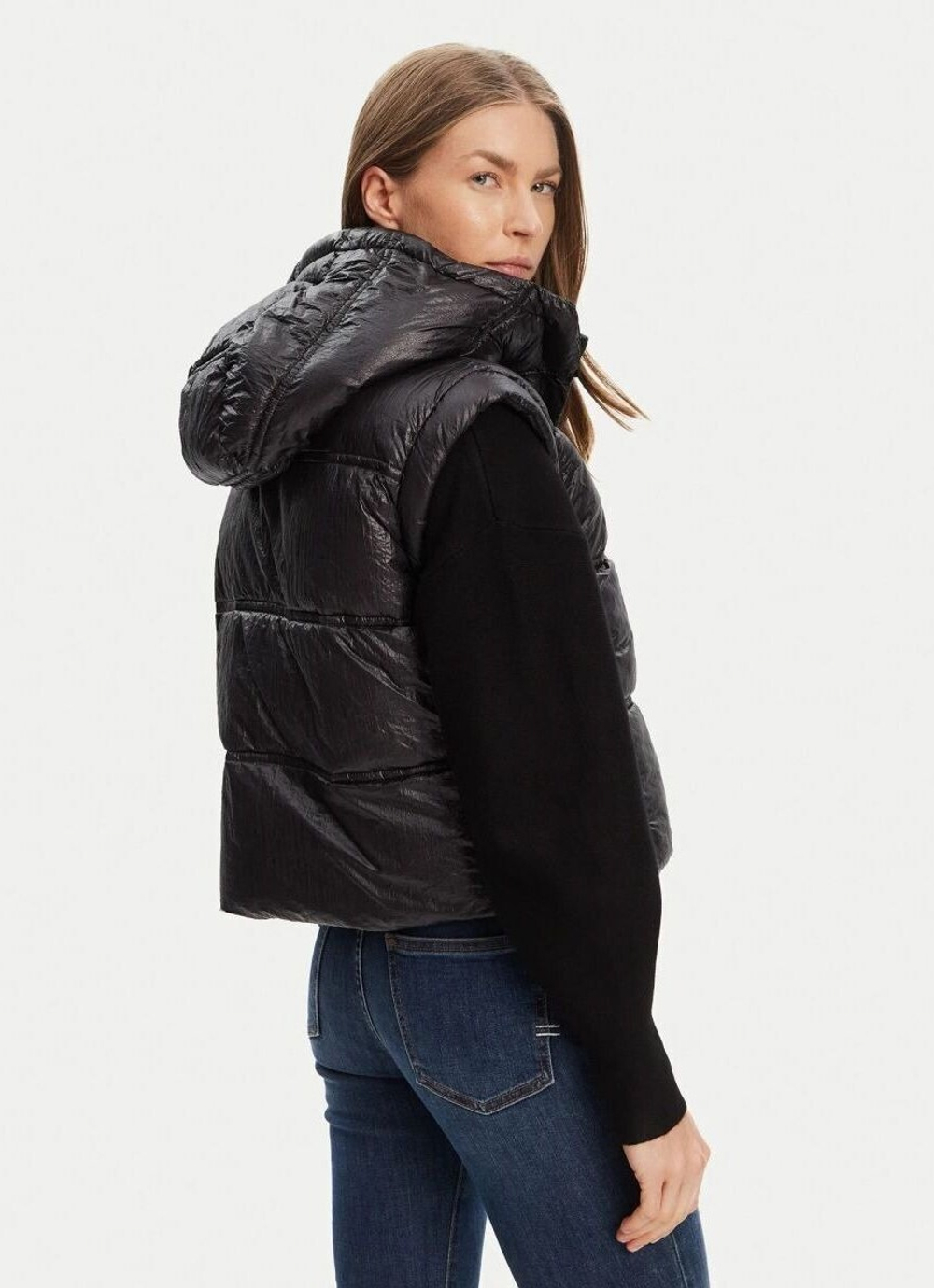 Жилет утепленный женский GUESS