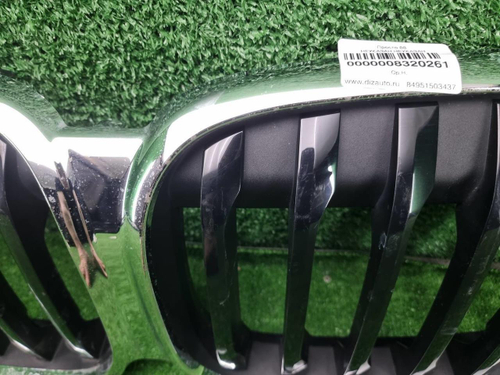 Решетка радиатора BMW X1 F48 (2019-2022)