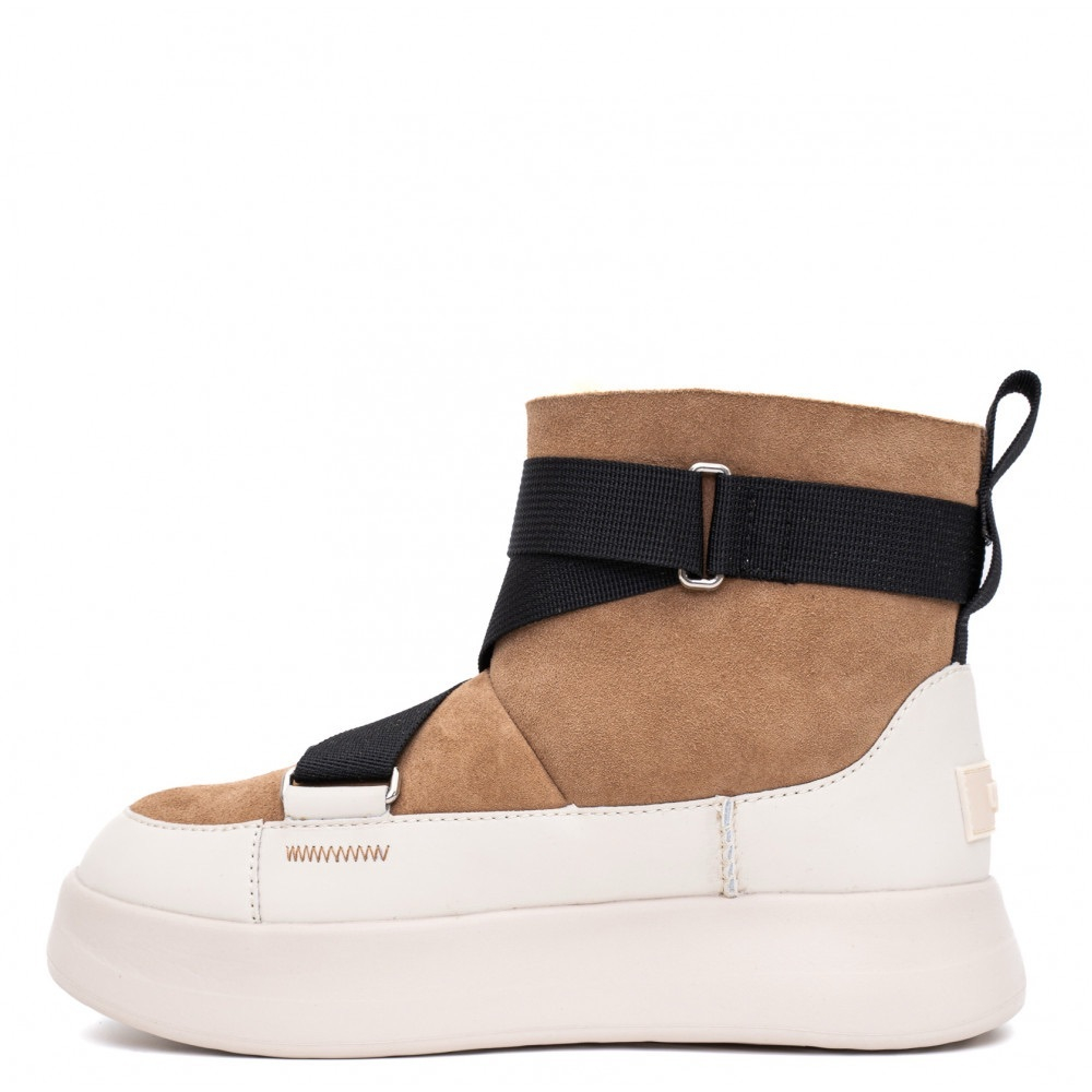 UGG Boom Buckle Boot Chestnut