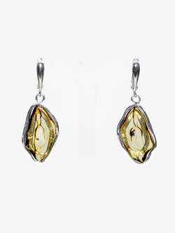 Уникальный комплект из серебра с цельным Калининградским янтарем, серебро 925 пробы