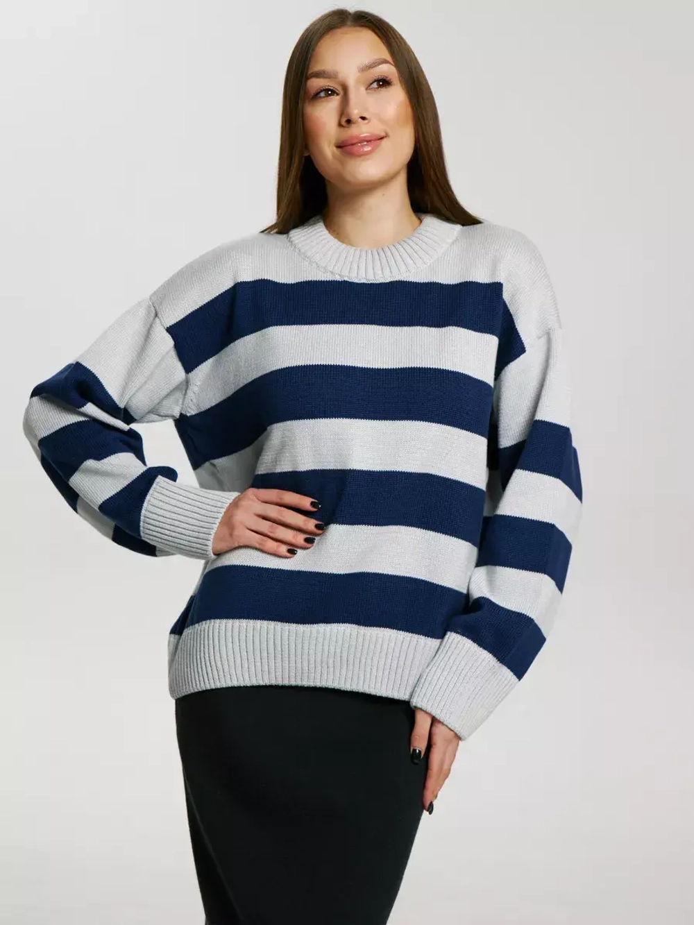 Джемпер стильный в полоску