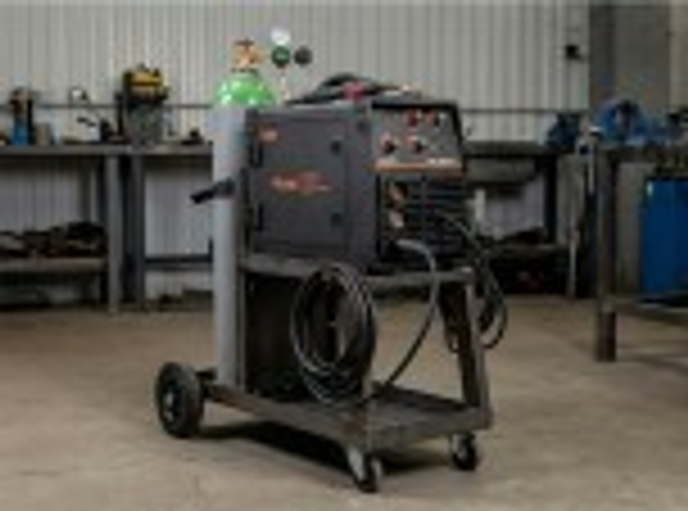 Сварочный аппарат полуавтомат СВАРОГ REAL MIG 200 BLACK (N24002N) многофункциональный (MIG/MAG, MMA) 00000095883