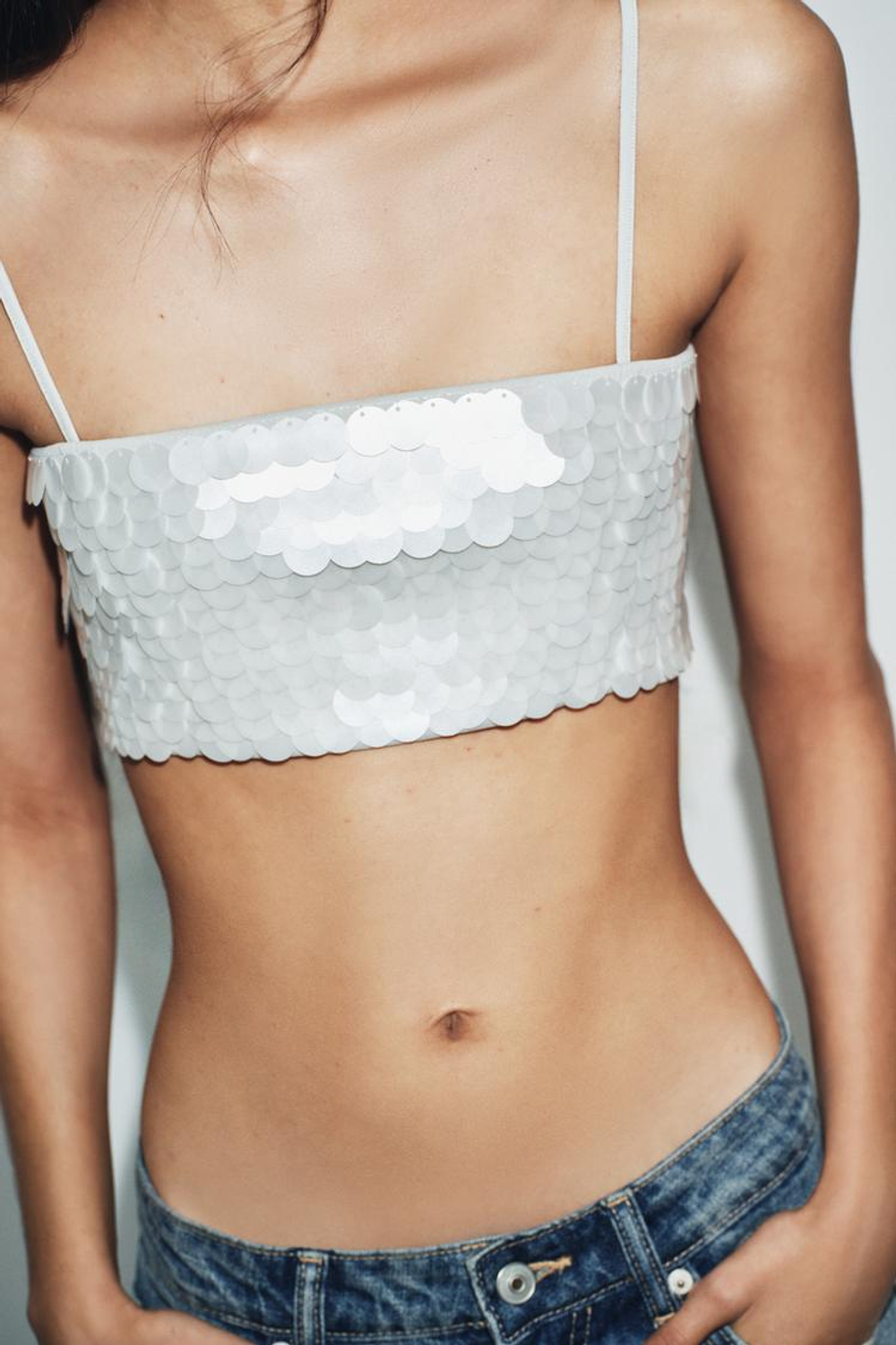 ZARA КРОП-ТОП С ПАЙЕТКАМИ, СЕРО-СИНИЙ