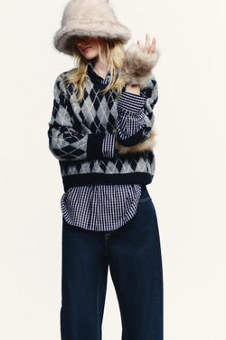 ZARA КОРОТКИЕ МИТЕНКИ ИЗ ИСКУССТВЕННОГО МЕХА, ЭКРЮ