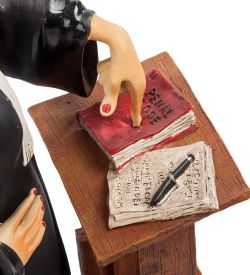 FO-84011 Статуэтка мал. «Адвокат» (The Lady Lawyer. Forchino)