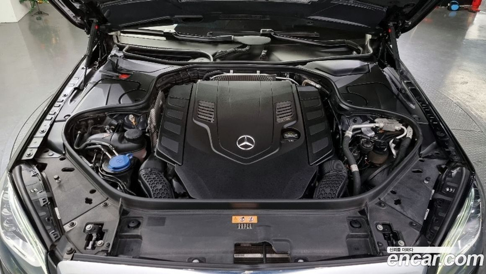 Mercedes-Benz S-Class W222 S560L 4MATIC (09.2019)