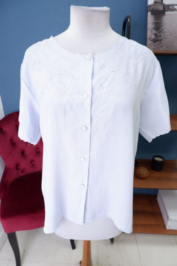 Блуза светлая 50 размер