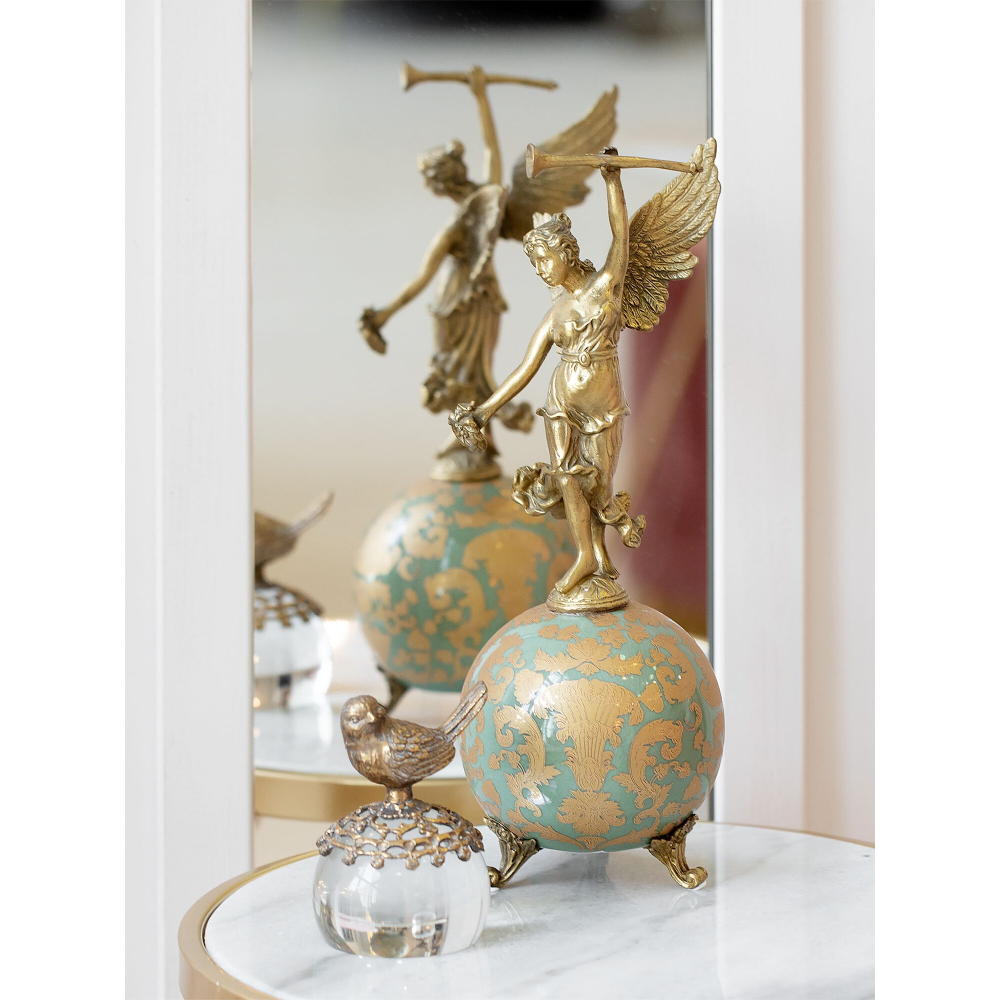 GLASAR Ника на шаре