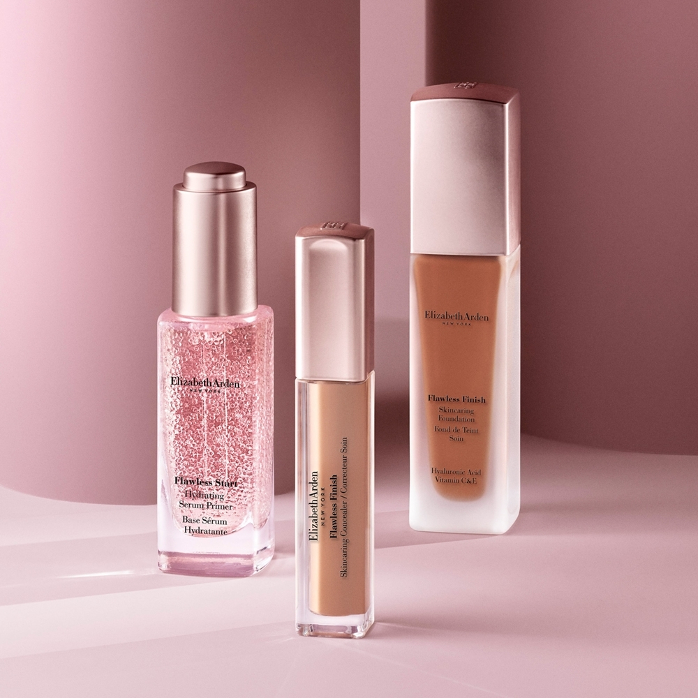 Elizabeth Arden Flawless Finish Skincaring Concealer - стойкий консилер, 5,9 ml