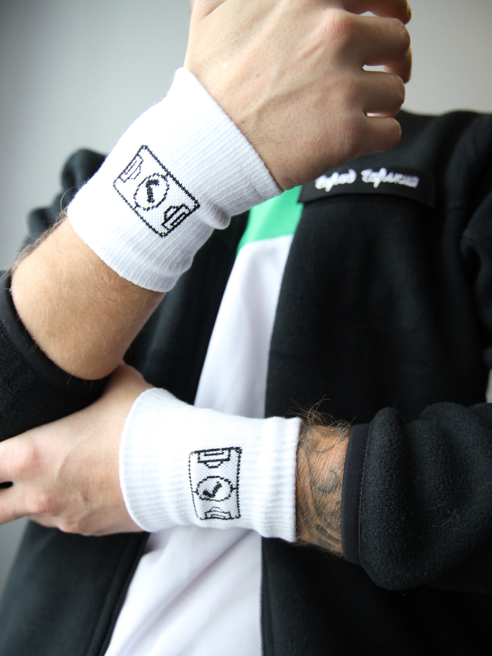 Напульсники Город Горький белые белый