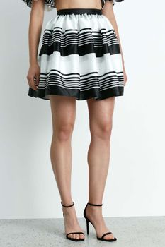 Юбка мини со сборкой из атласа