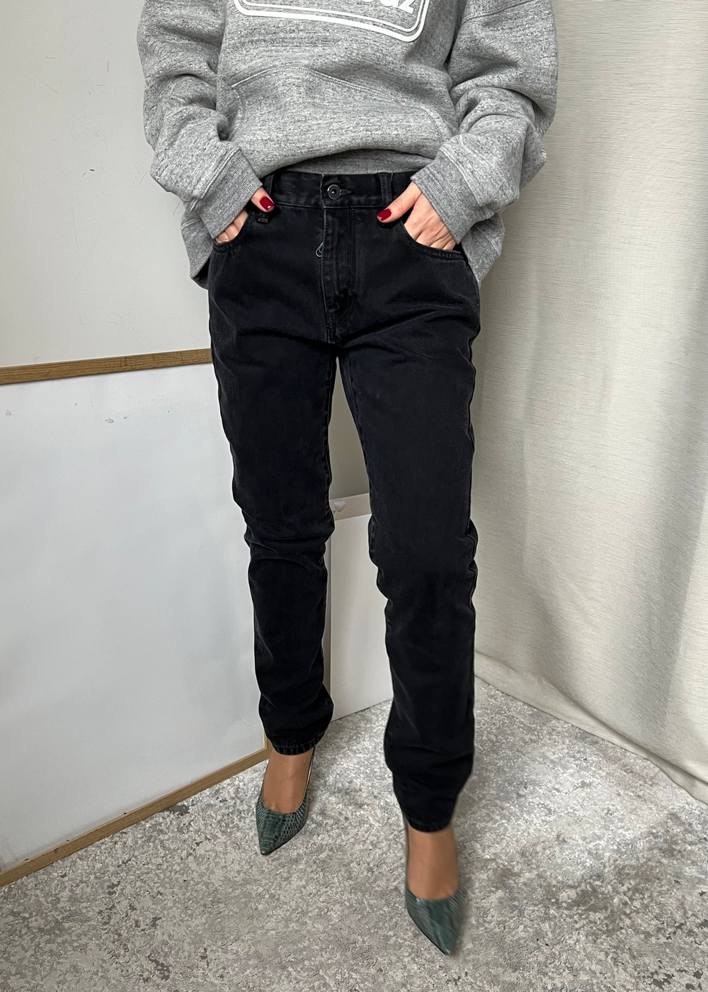 Джинсы Off-White, М