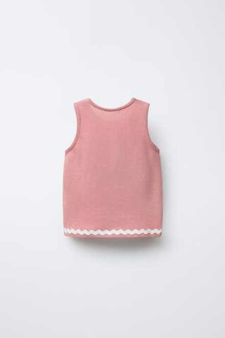 ZARA ТОП С ВОЛНИСТОЙ ДЕТАЛЬЮ, ТЕМНО-РОЗОВЫЙ