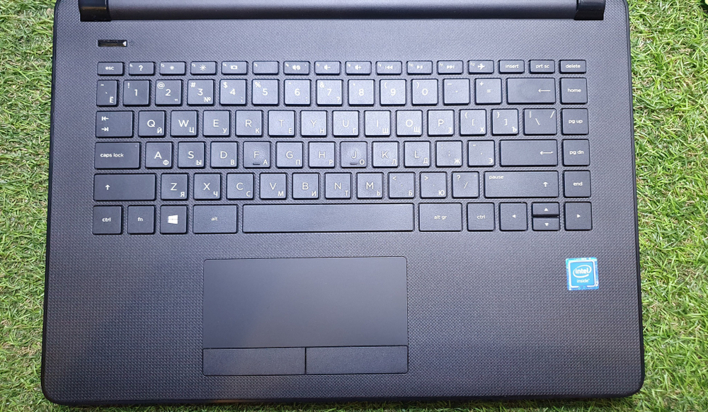 Ноутбук HP Celeron/4Gb