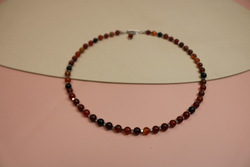 Чокер из натурального сердолика «Закатный ритм»