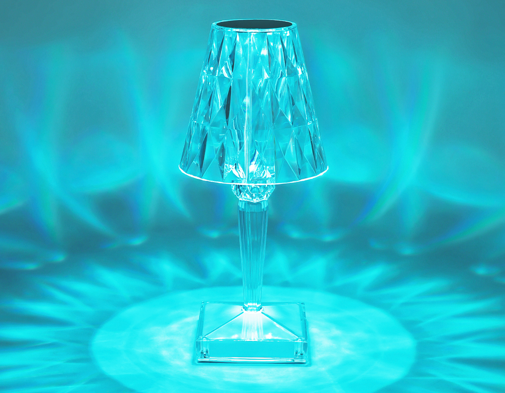 Настольная светодиодная лампа с сенсорным выключателем и пультом DE8057 CL прозрачный LED RGB 3W