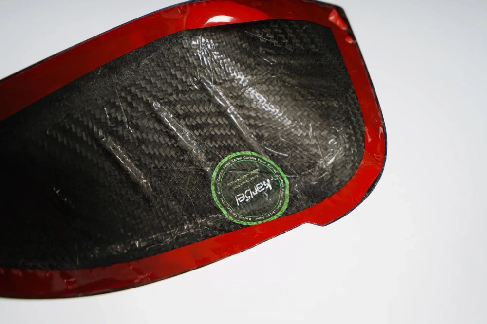 Карбоновые чехлы на боковые зеркала для AUDI S4 & A4 S LINE 2020-2025+ B9.5 Ауди обвес