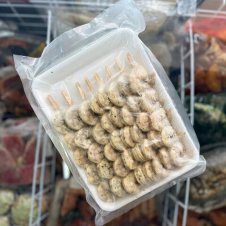 Креветка Ваннамей на шпажке очищ. 31/40 500 гр.