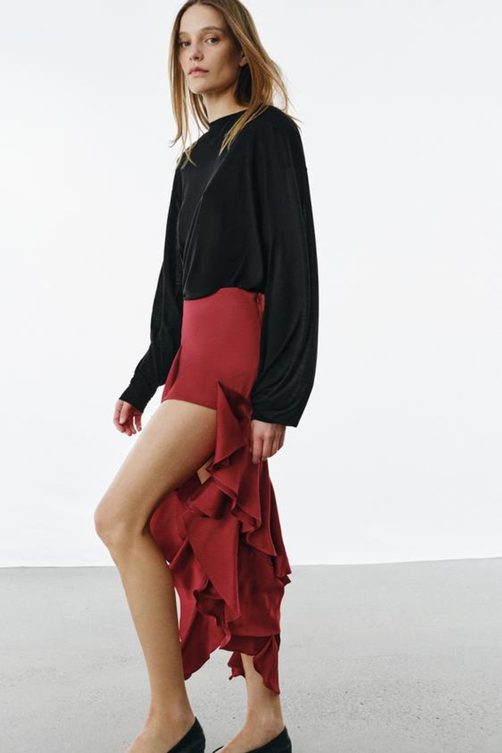 ZARA ЮБКА МИДИ С ВОЛАНАМИ — ZW COLLECTION, КРАСНЫЙ