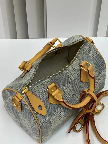 Сумка Louis Vuitton Speedy с плечевым ремнём синий