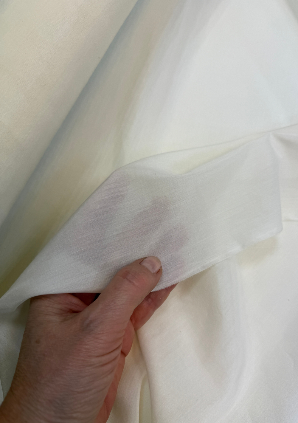 Ткань хлопок -батист 77% хлопок 23% шелк (Италия ) ш-150см 1 м