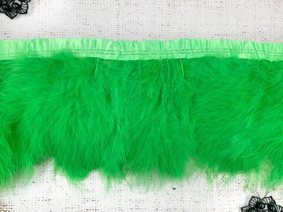 Кант с пером, ш. 17 см, зелёный