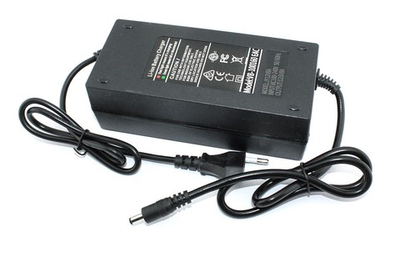 Зарядное устройство для электросамоката 12.60V 8.0A 5.5*2.1