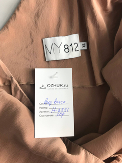 Топ MY812 свободного кроя, маркировка ХS, визуально на 42 размер