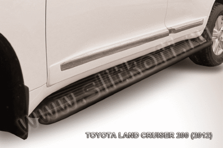 Пороги стальные Toyota Land Cruiser 200 (2012-2015) d42 труба (серебристые)