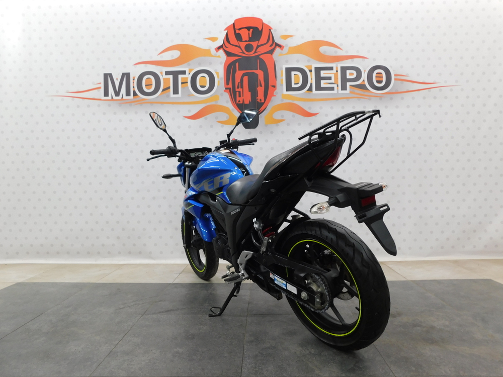 Suzuki Gixxer 150 038152