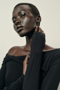 ZARA ТОП С АСИММЕТРИЧНЫМ ВЫРЕЗОМ, ЧЕРНЫЙ