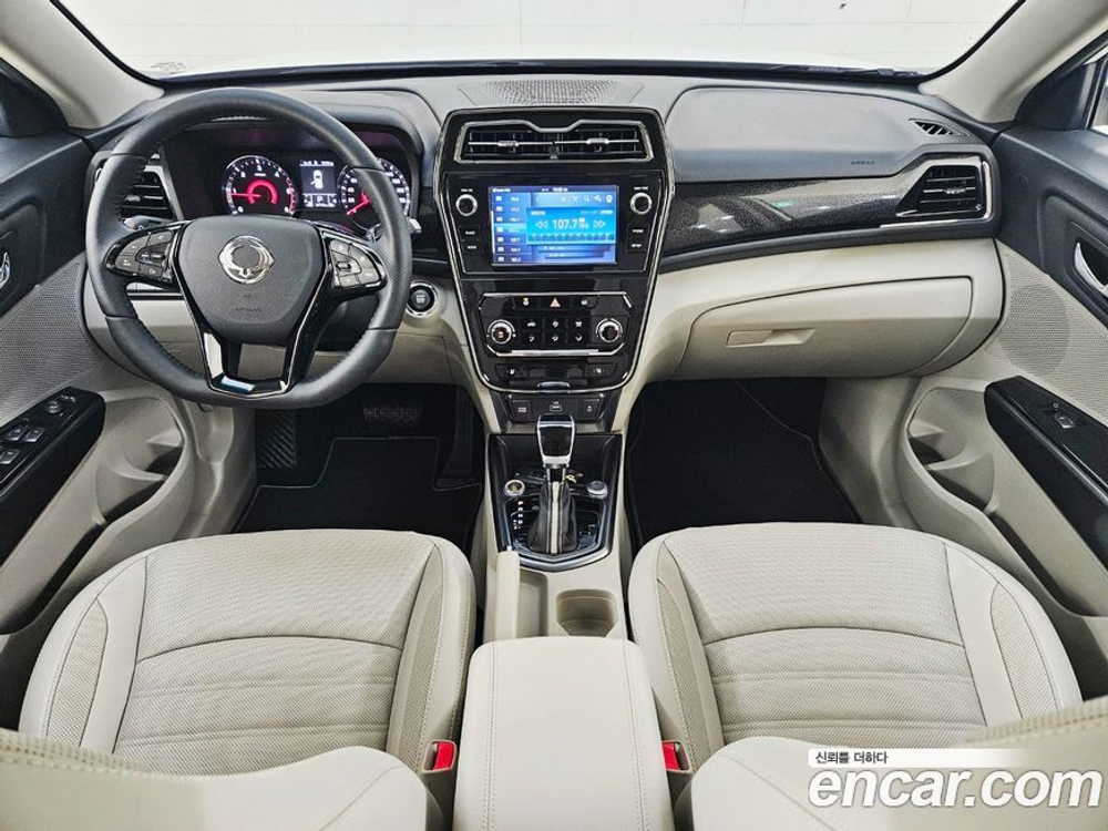 KG Mobility (Ssangyong) Very New Tivoli Дизель 1.6 2WD (01.2020)