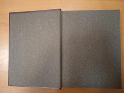 Книга в кожаном переплете "1000 лучших мест России"