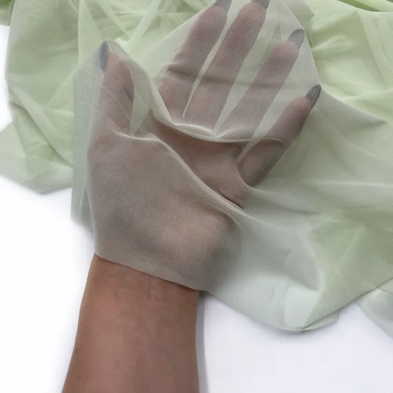 Сетка эластичная светло-салатовая Lauma, тонкая