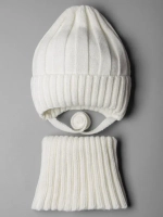 Шапка детская на осень и снуд с завязками